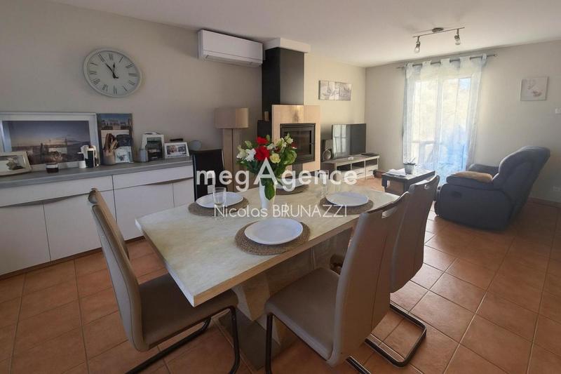 Pavillon - 95 m² - 5 pièces