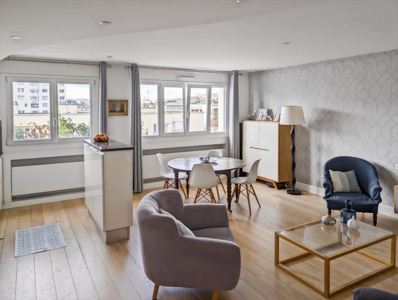 Appartement - 99 m² - 5 pièces