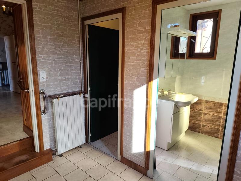 Maison - 92 m² - 6 pièces