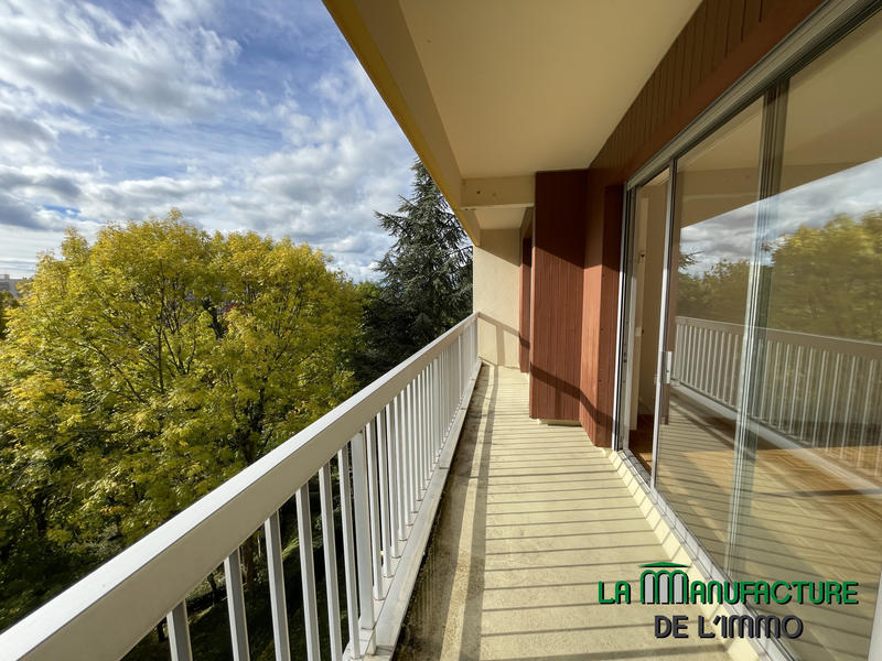 Appartement - 106 m² - 5 pièces