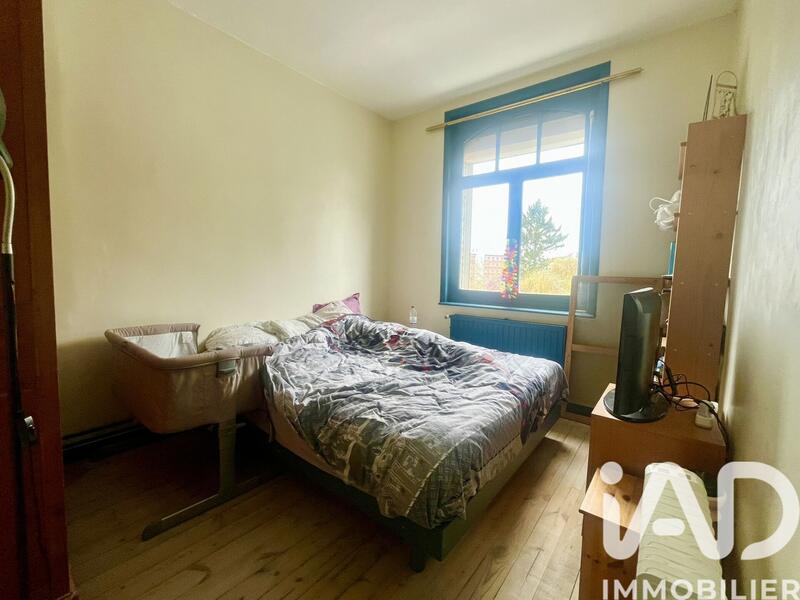 Maison de ville - 99 m² - 5 pièces