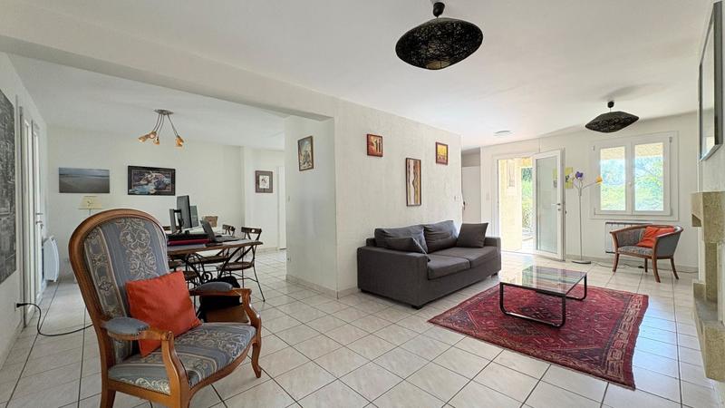 Maison - 170 m² - 6 pièces