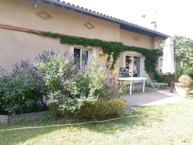 Villa - 219 m² - 10 pièces