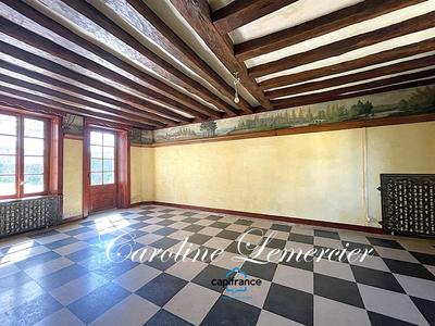 Maison - 245 m² - 8 pièces