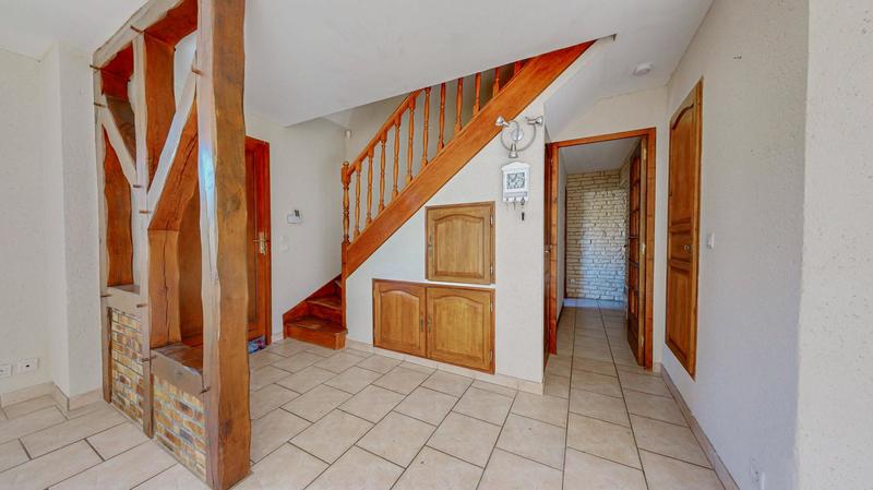 Maison - 111 m² - 5 pièces