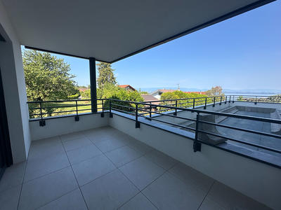 Appartement - 92 m² - 4 pièces