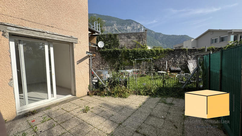 Appartement - 94 m² - 3 pièces