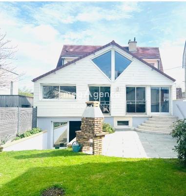 Maison - 142 m² - 7 pièces