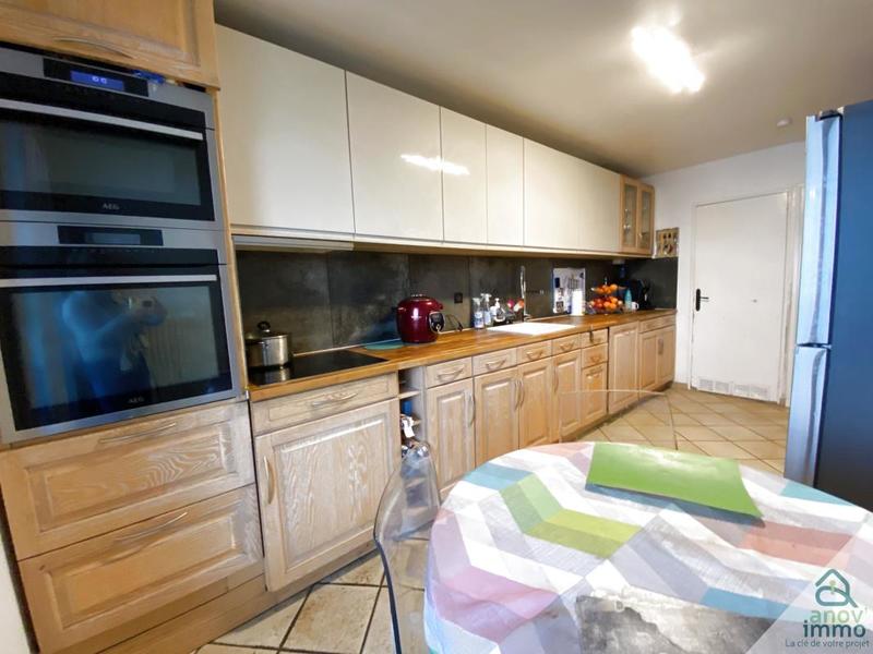 Appartement - 103 m² - 4 pièces