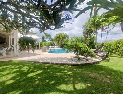 Villa - 200 m² - 5 pièces