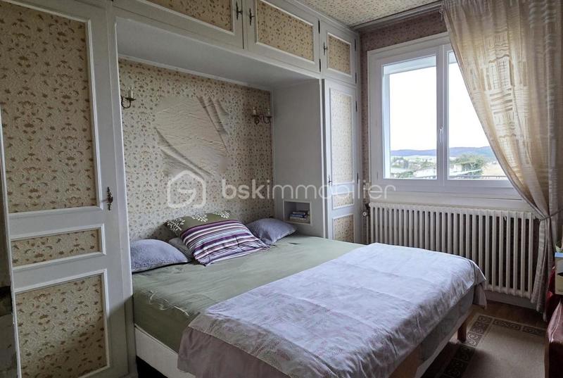 Pavillon - 102 m² - 6 pièces