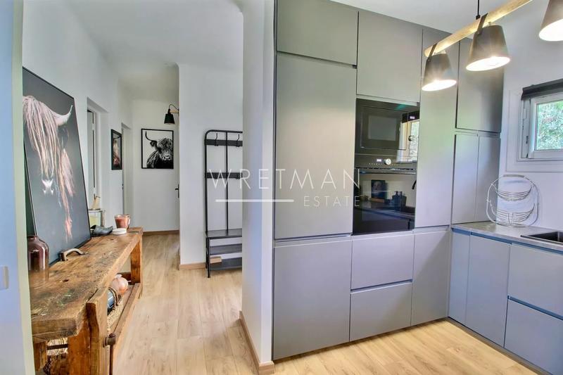 Villa - 100 m² - 5 pièces