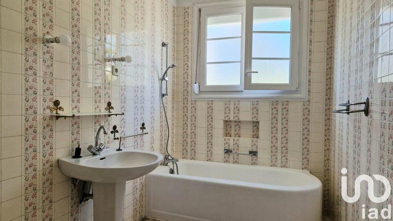 Maison - 122 m² - 6 pièces