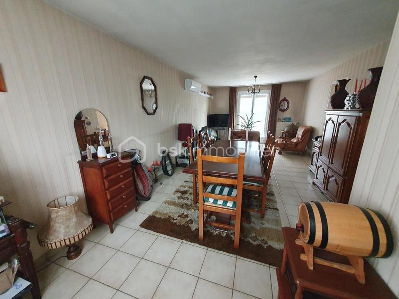 Maison jumelée - 88 m² - 6 pièces