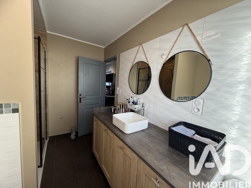 Maison - 80 m² - 3 pièces