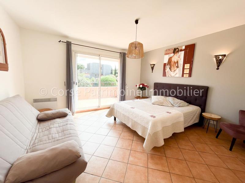 Maison - 103 m² - 4 pièces