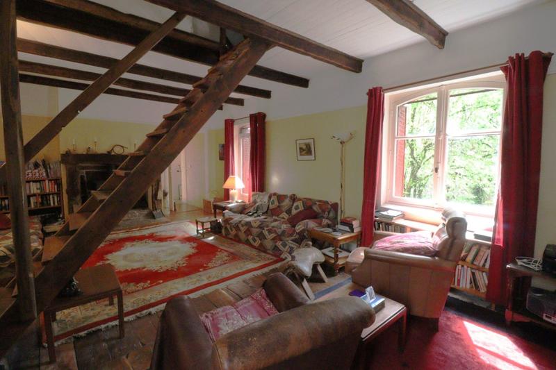 Maison - 104 m² - 5 pièces