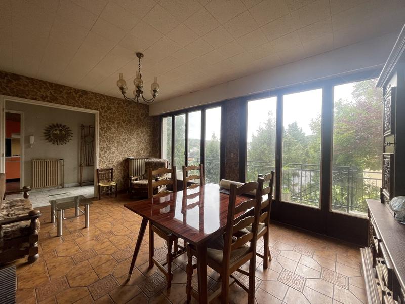 Maison - 136 m² - 5 pièces