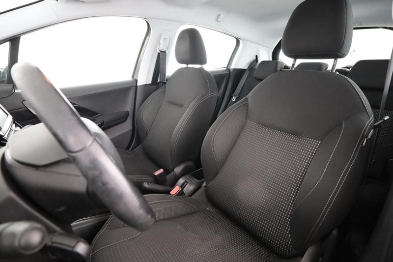 Peugeot 208 1.2 PureTech Allure 5p 110 ch