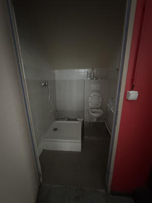 Local d'activités - 220 m²