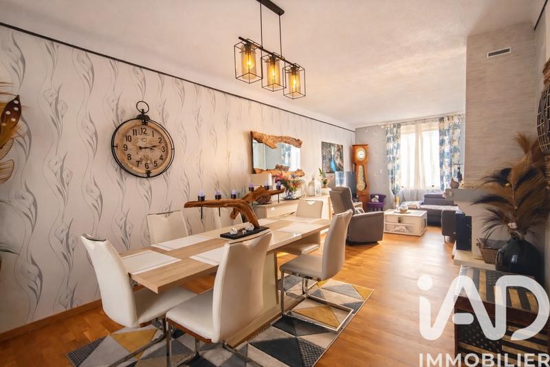 Maison - 118 m² - 7 pièces