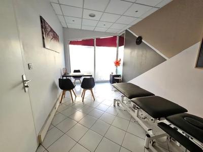 Local commercial - 45 m² - 3 pièces