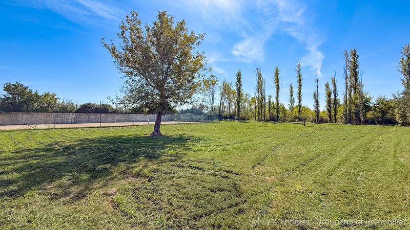 Mas - 324 m² - 8 pièces