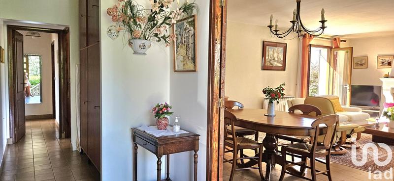 Maison - 166 m² - 8 pièces