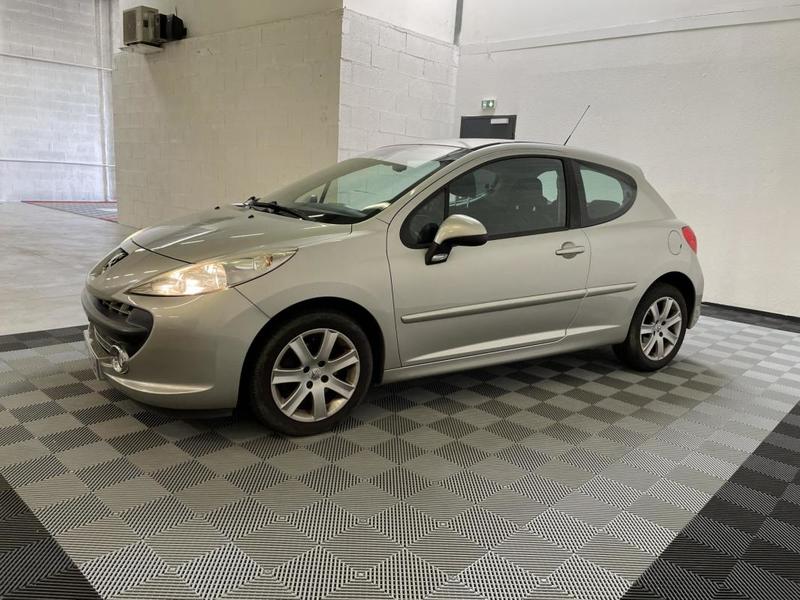 Peugeot 207 1.6 Hdi 110 Ch Premium Clim - Garantie 6 Mois