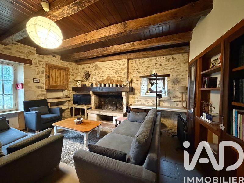 Maison - 283 m² - 9 pièces