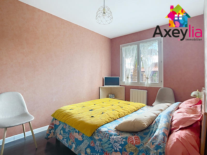 Maison - 90 m² - 5 pièces