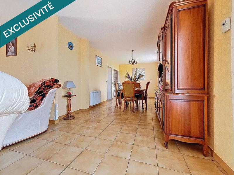 Maison - 162 m² - 8 pièces