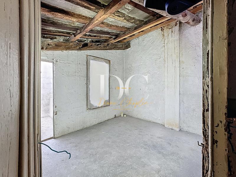 Maison - 80 m² - 5 pièces