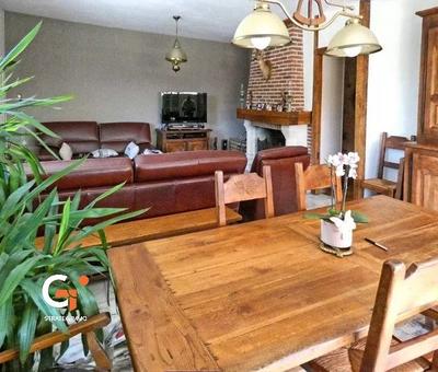 Maison - 166 m² - 8 pièces