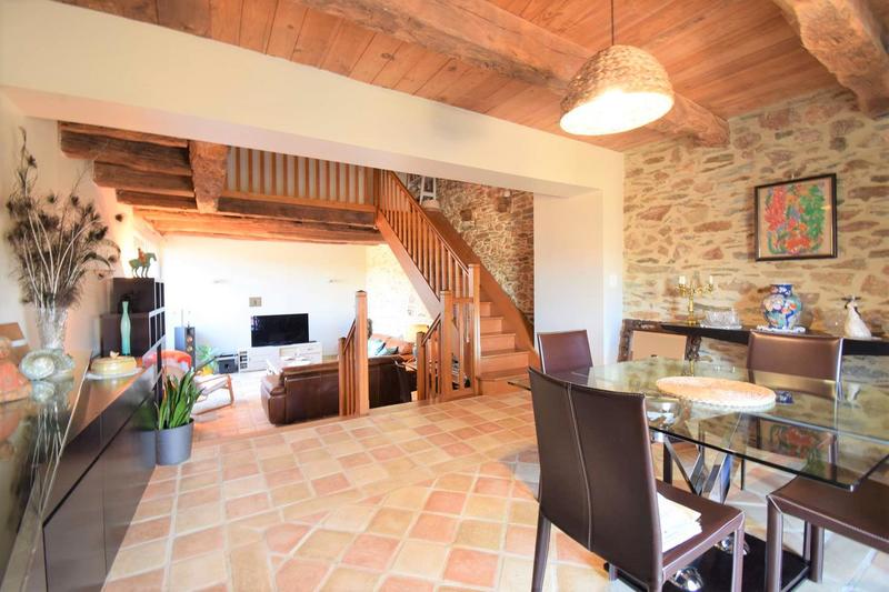 Maison de campagne - 231 m² - 6 pièces