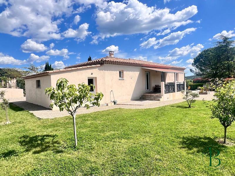 Villa - 121 m² - 6 pièces