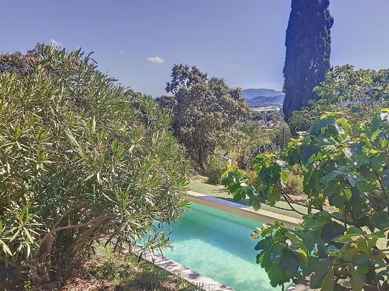 Villa - 144 m² - 5 pièces