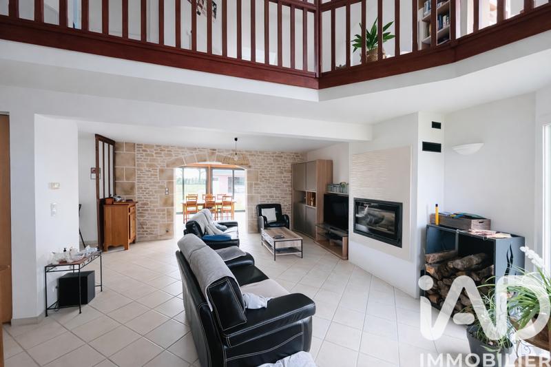 Maison - 157 m² - 6 pièces