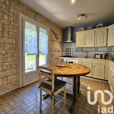 Maison - 110 m² - 4 pièces