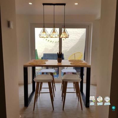 Maison - 12 m² - 6 pièces