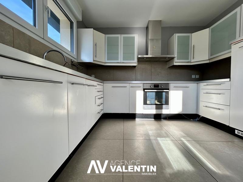 Maison contemporaine - 160 m² - 7 pièces