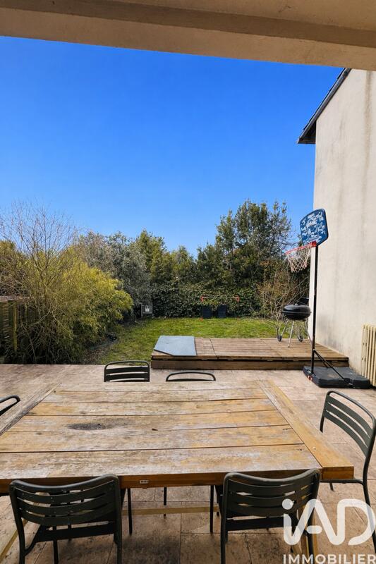 Maison de ville - 228 m² - 7 pièces