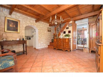 Maison - 252 m² - 14 pièces