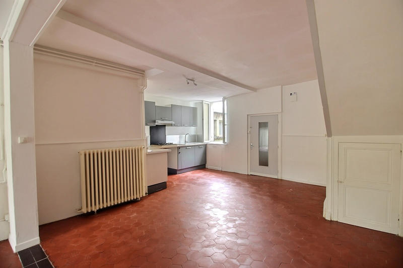 Maison de village - 85 m² - 4 pièces