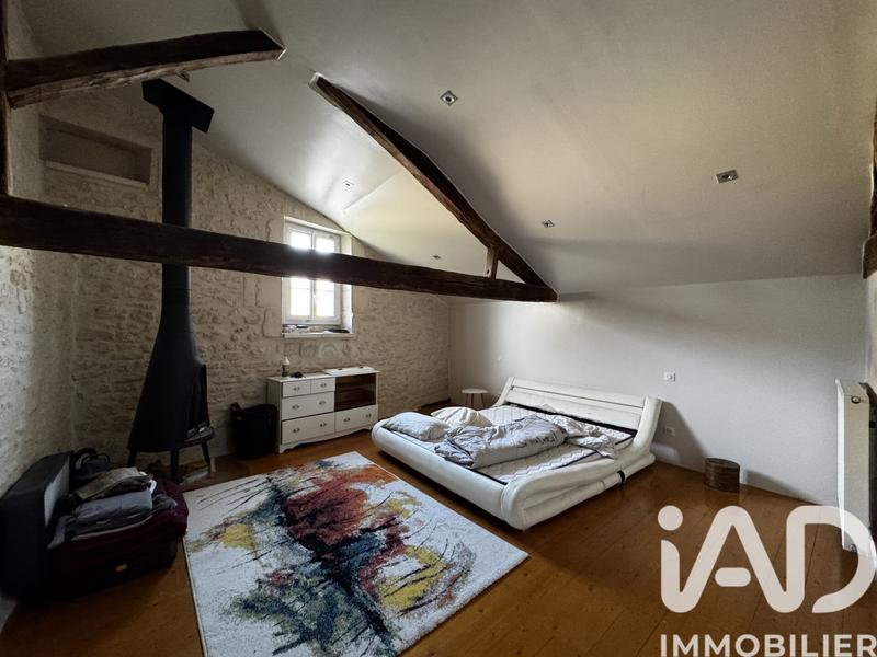 Maison de ville - 271 m² - 9 pièces