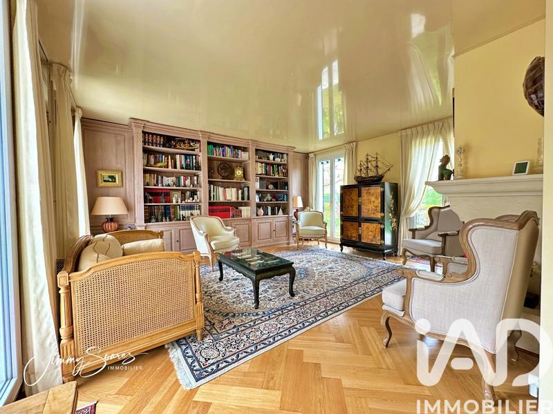 Maison - 170 m² - 6 pièces