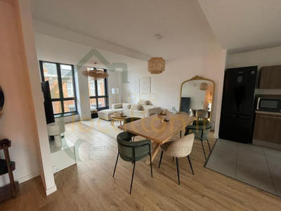 Appartement - 84 m² - 3 pièces