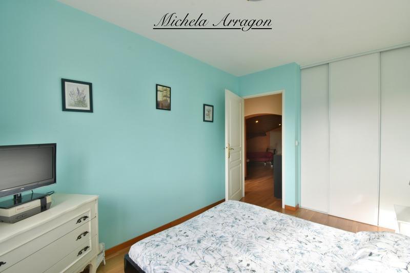 Maison - 188 m² - 9 pièces