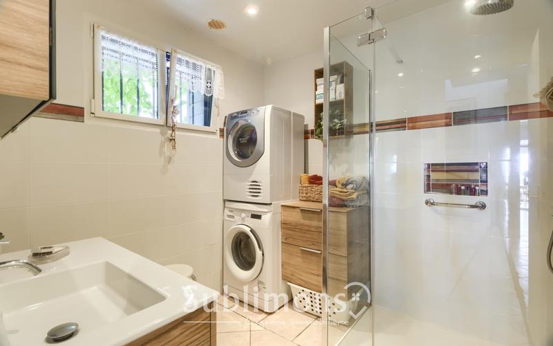 Maison traditionnelle - 129 m² - 5 pièces