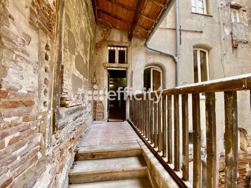 Appartement - 72 m² - 2 pièces